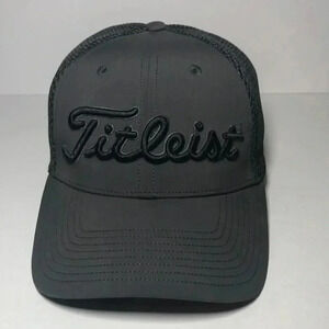 Titleist- FootJoy Men’s Tour Performance Stretch Fit Golf Cap Pro V1